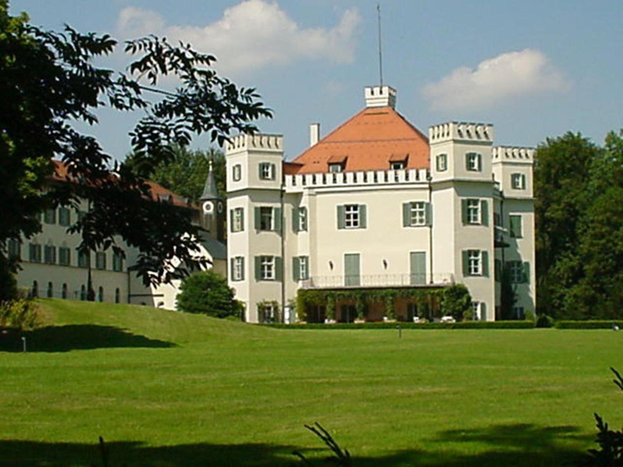 Jugendherberge Possenhofen Pocking  Buitenkant foto